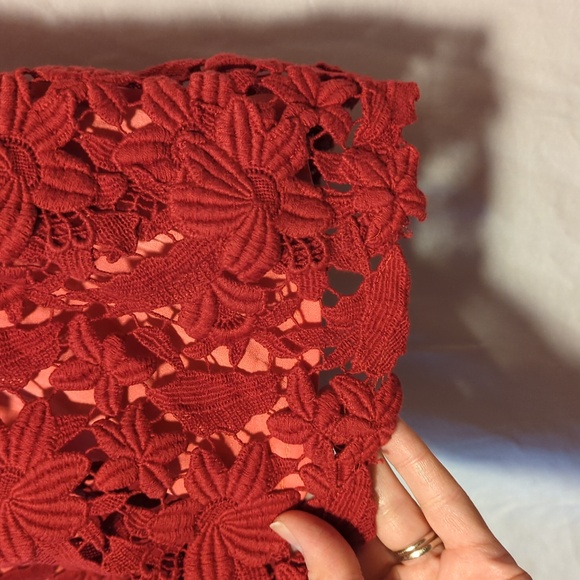 Elie Tahari floral red formal dress - Picture 5 of 9